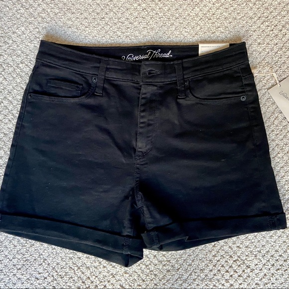 NWT 28”/Sz 6 - High rise black jean shorts… - Picture 2 of 5